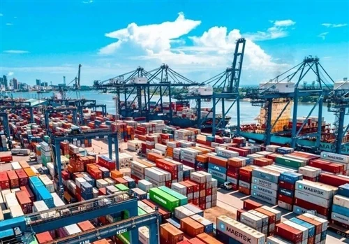Maersk یک اخطار دیگر برای پرش بندر صادر کرد: مراقب سقوط مکرر کانتینر باشید!